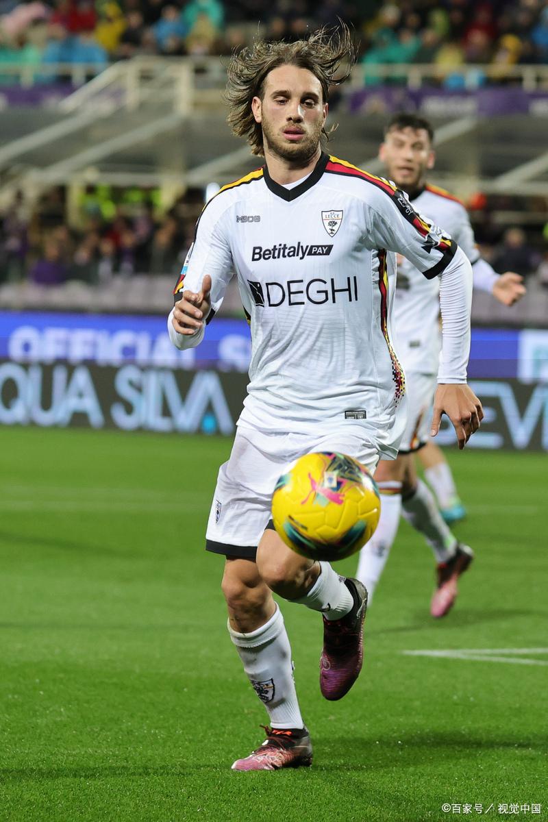 关于今夜拉齐奥调整名单以备意甲，刷新队史纪录环节打磨，更衣室稳定，轮换策略成焦点的信息